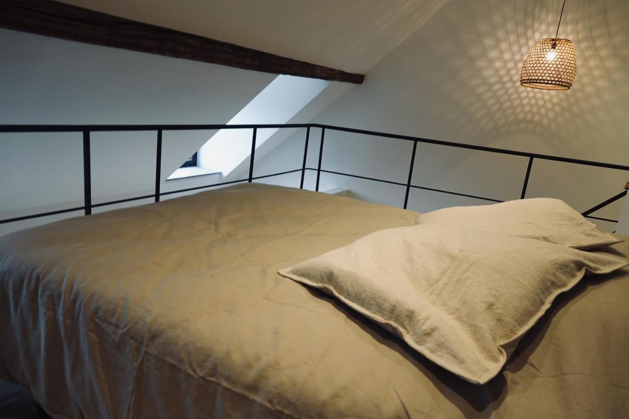 Le Clocher - Residence Le Cercle Marche-en-Famenne Eksteriør bilde